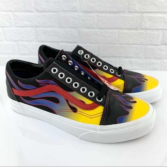 NEW! Vans Old Skool Racer Blk/Red Blue Flame Leather Shoes - Picture 5 of 16